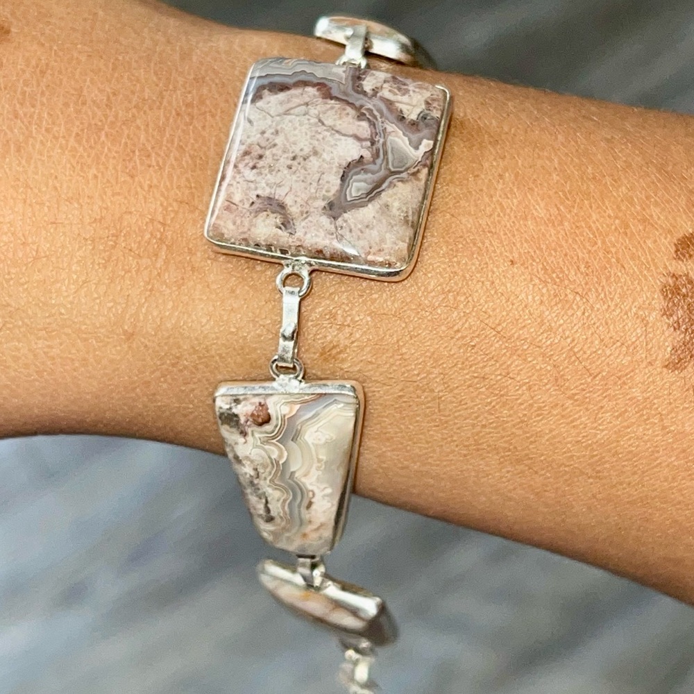 Crazy Lace Agate Bracelet 8” - 9”